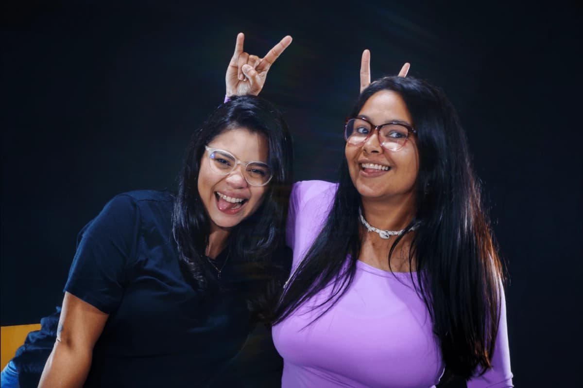 Portada de Intoxicadas, programa de Tu Radio Web en Chacao, Venezuela